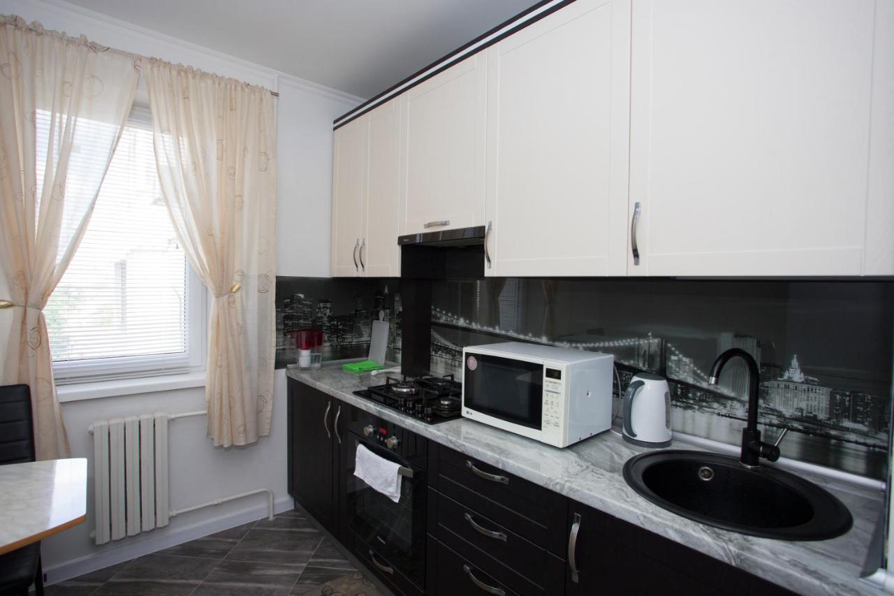 Ferienwohnung Apartament Curat Si Confortabil Str. Ismail 86 In Centrul Chisinaului Exterior foto